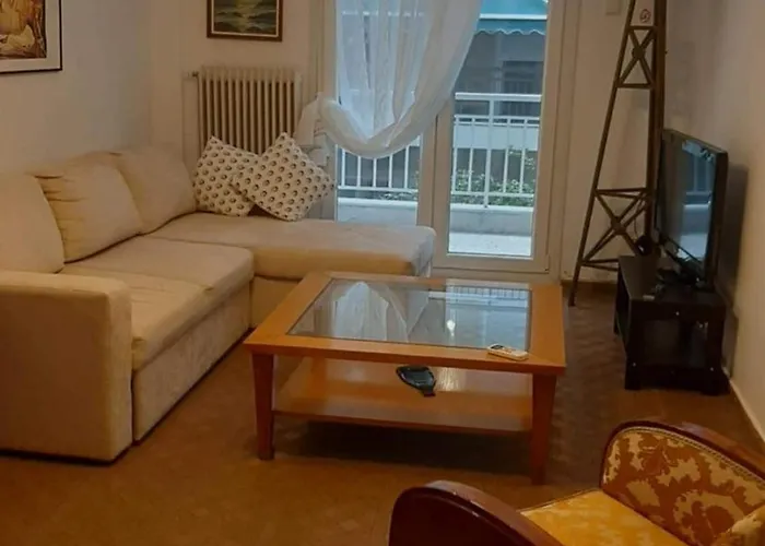 Appartamento Vintage In East Salonicco